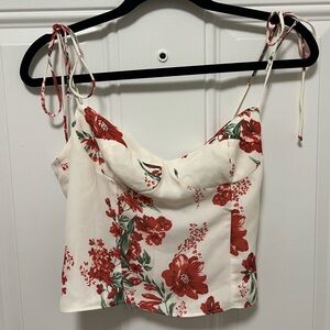 Kourt Few Moda Floral Red and White Tank Top